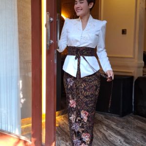 TOP JASMIN PAYET TANGAN PANJANG